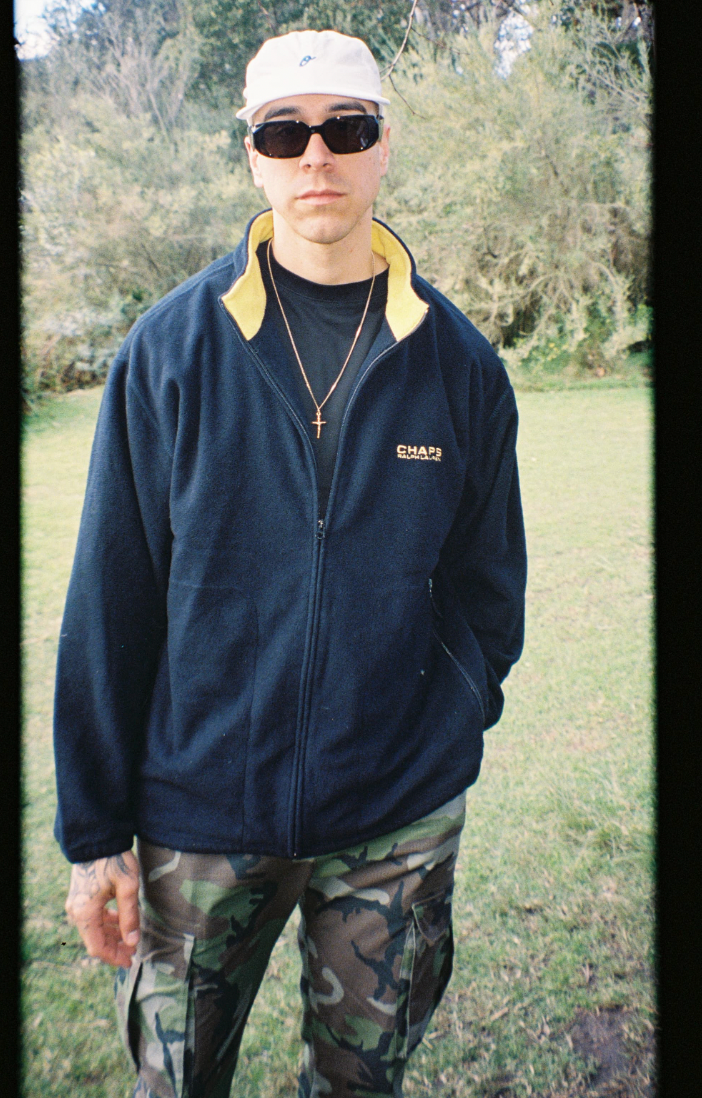 VINTAGE CHAPS RALPH LAUREN NAVY / YELLOW POLAR FLEECE PULLOVER JUMPER (XL)