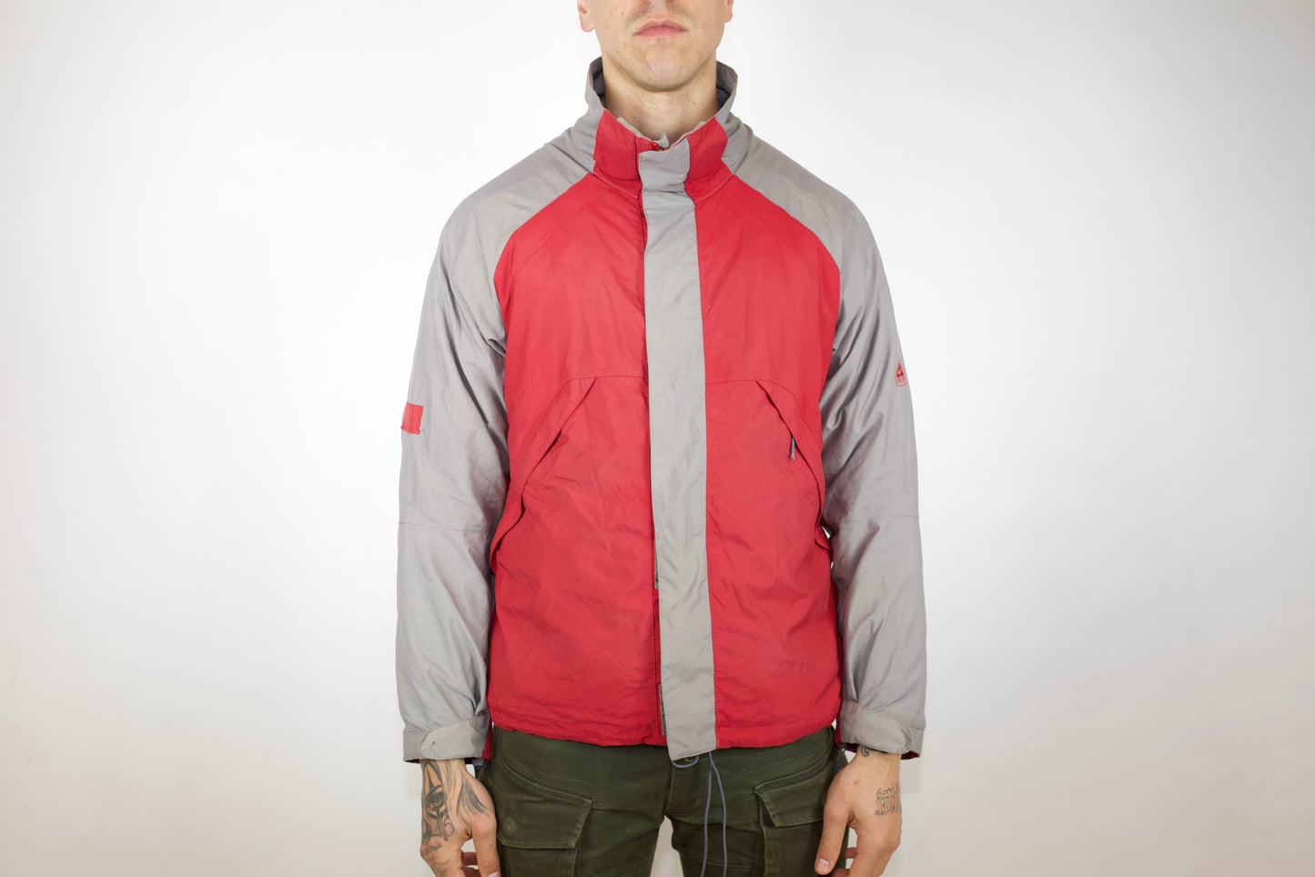 VINTAGE NIKE ACG RED GREY SPRAY STORM FIT OUTER LAYER '3' JACKET (L)