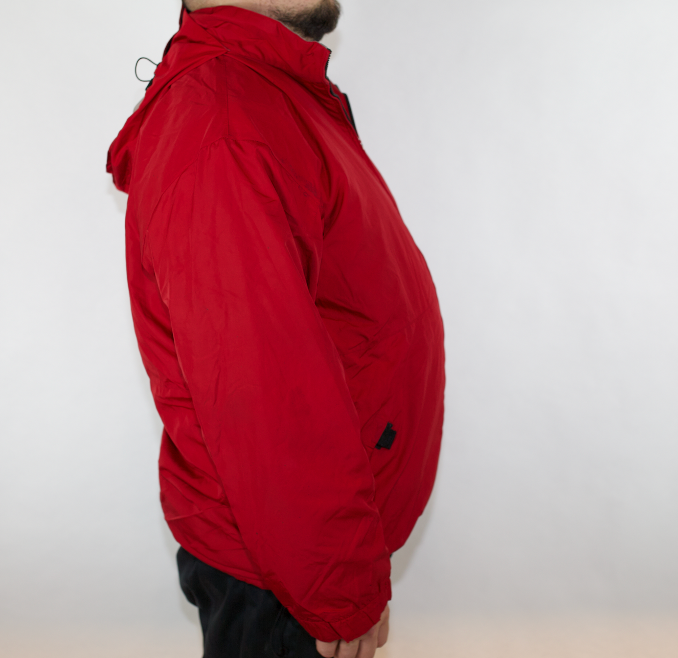VINTAGE LACOSTE SPORT RED SPRAY JACKET (54/5 FITS L-XL)