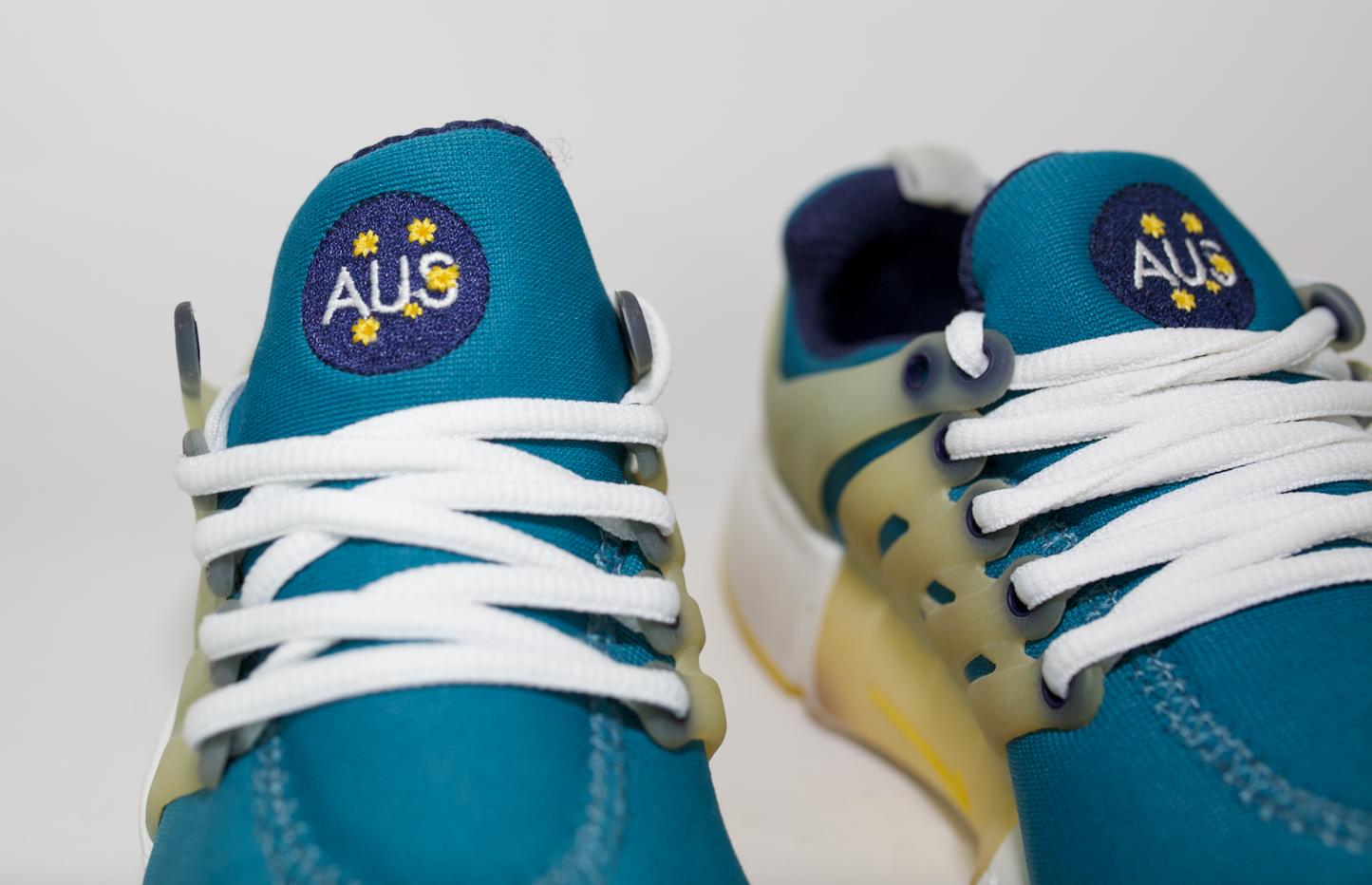 UNICORN PACK 2000 AUSTRALIAN SYDNEY OLYMPIC PACK